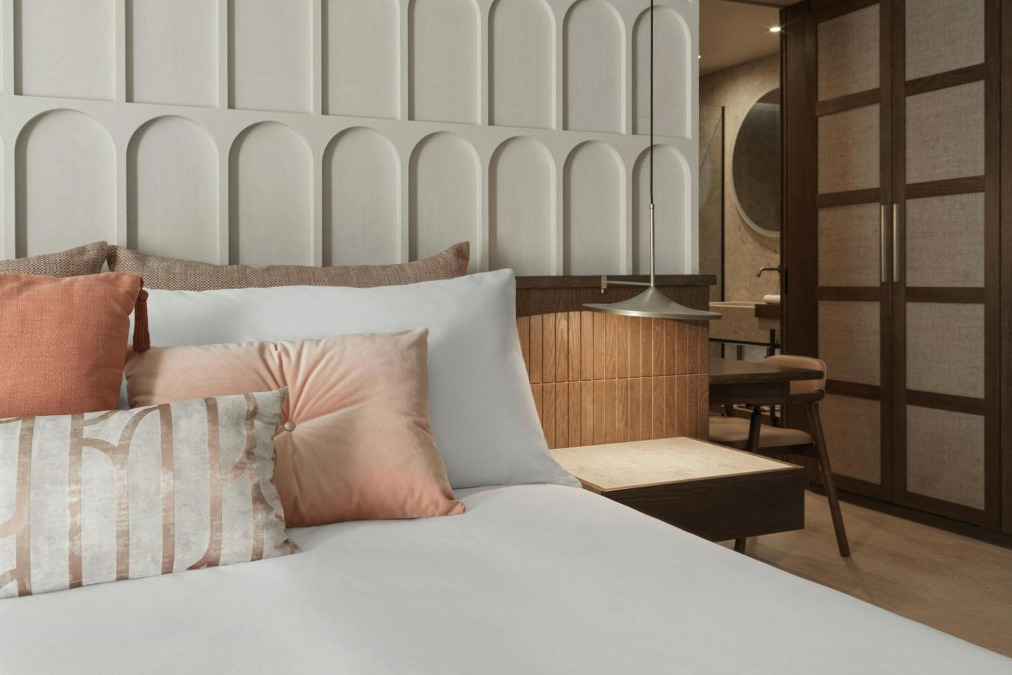 Monasty, Thessaloniki, Autograph Collection מלון 5*